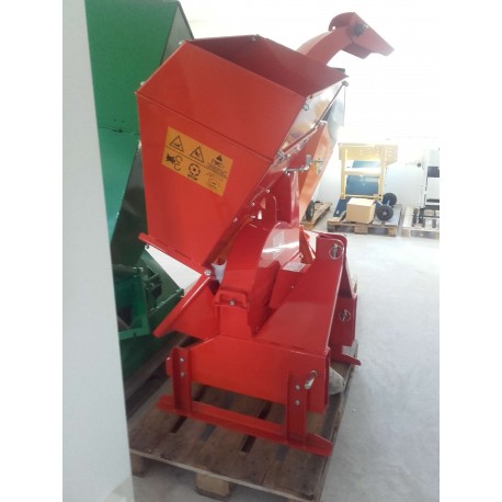 Broyeur de Branches Br 16 – Prise de Force - Tracteur – 10 à 13cm – Image 2