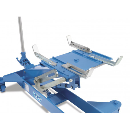 Chariot Élévateur 1500 Kg pour Travaux de Montage Omcn – Image 4